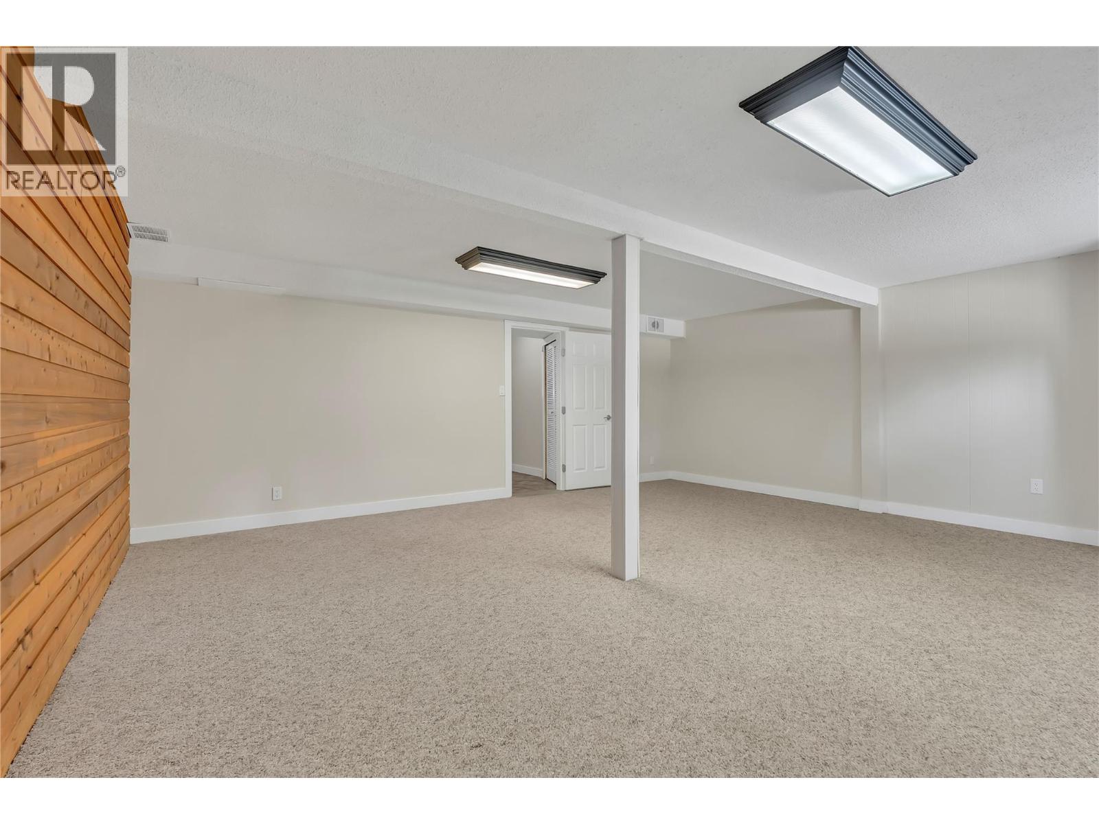 8299 PRAIRIE VALLEY Road, Summerland