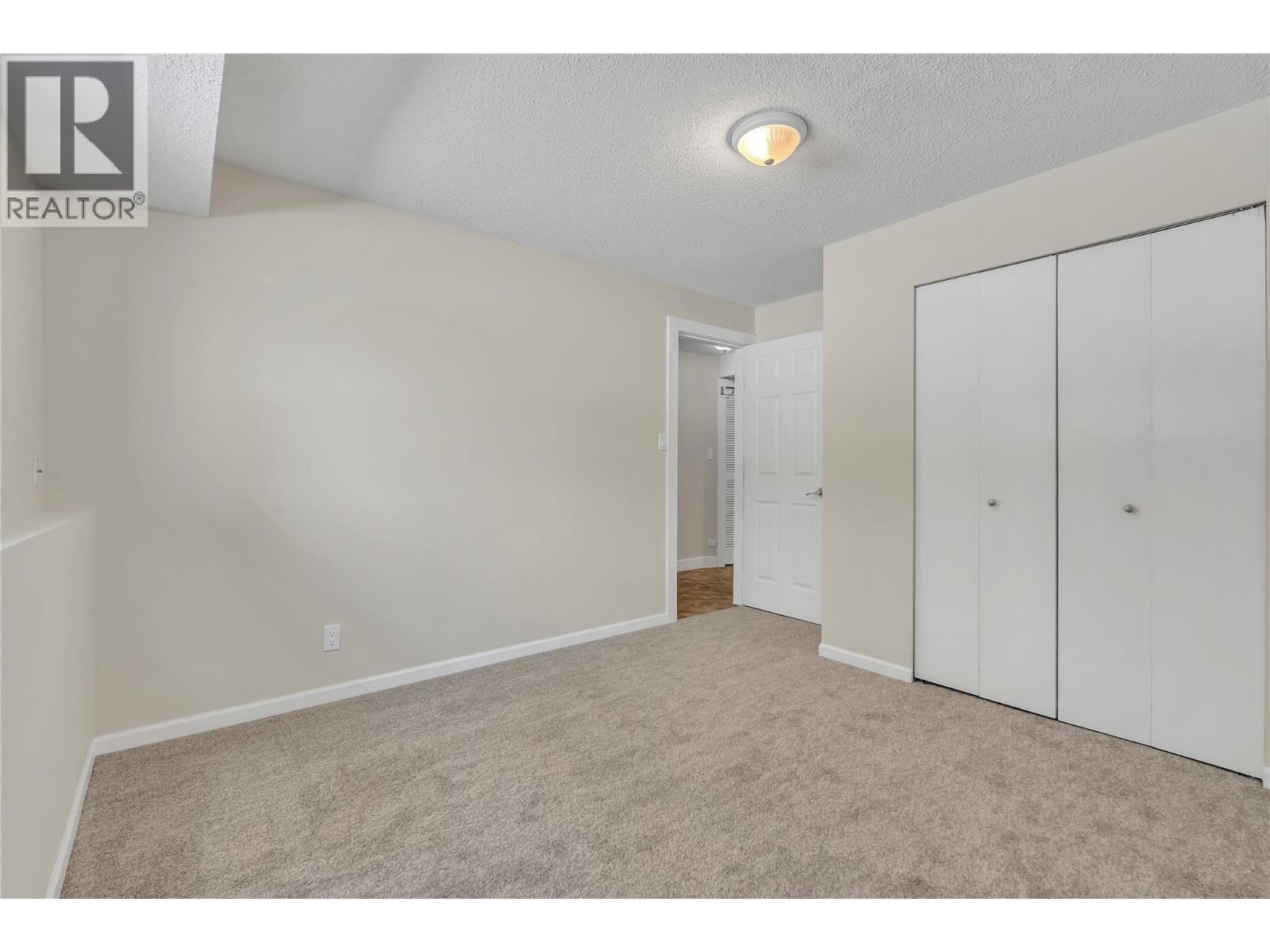 8299 PRAIRIE VALLEY Road, Summerland