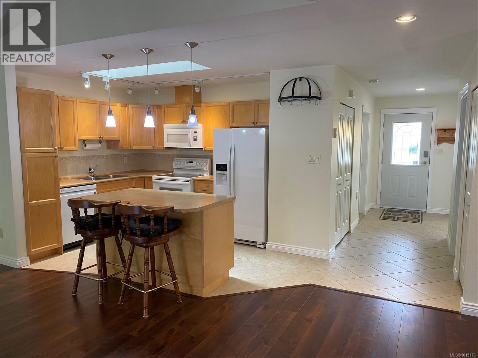 127 1919 St. Andrews Pl, Courtenay