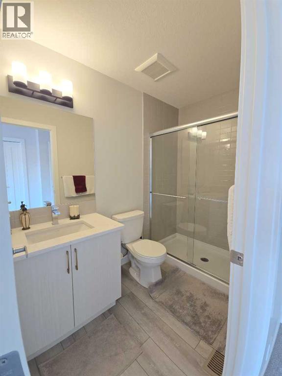 Single Family House for Sale in  Tuscany Summit Square NW Tuscany Calgary 