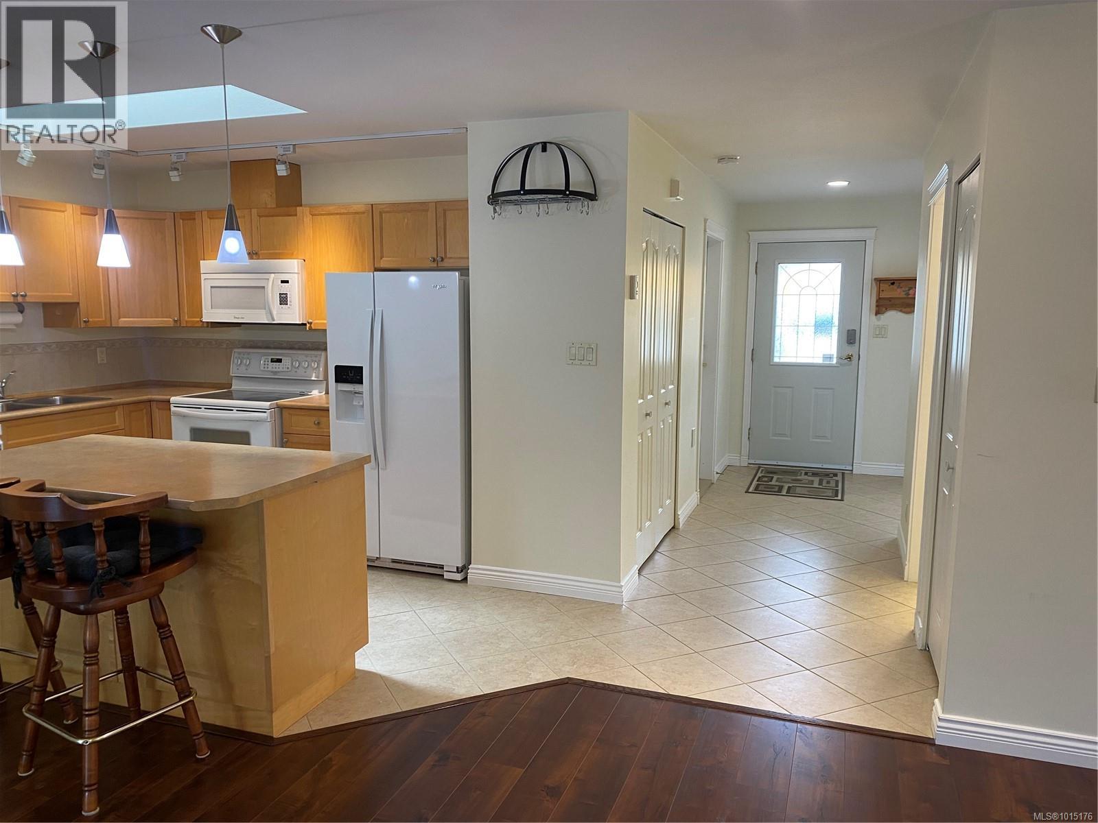 127 1919 St. Andrews Pl, Courtenay