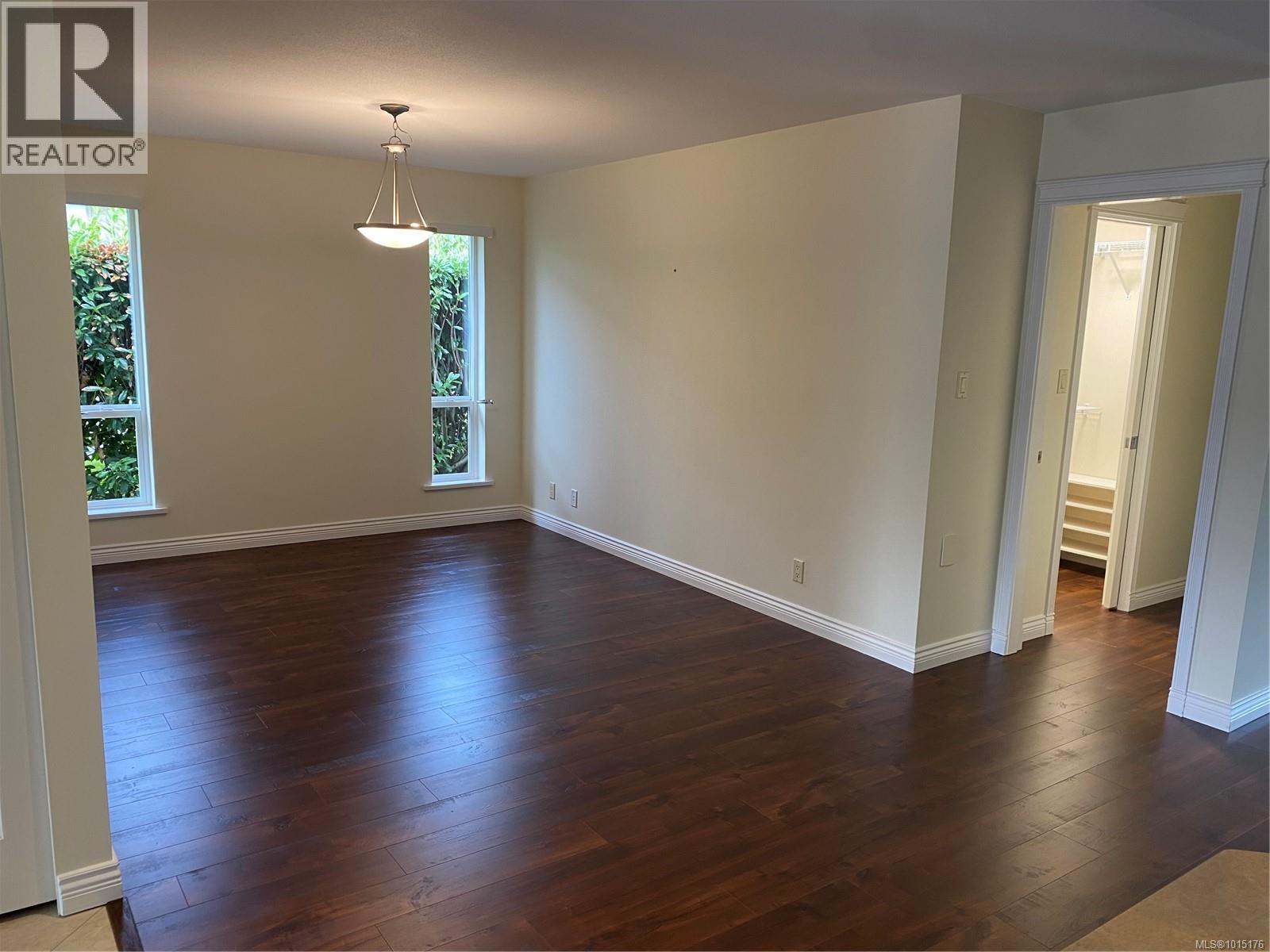 127 1919 St. Andrews Pl, Courtenay