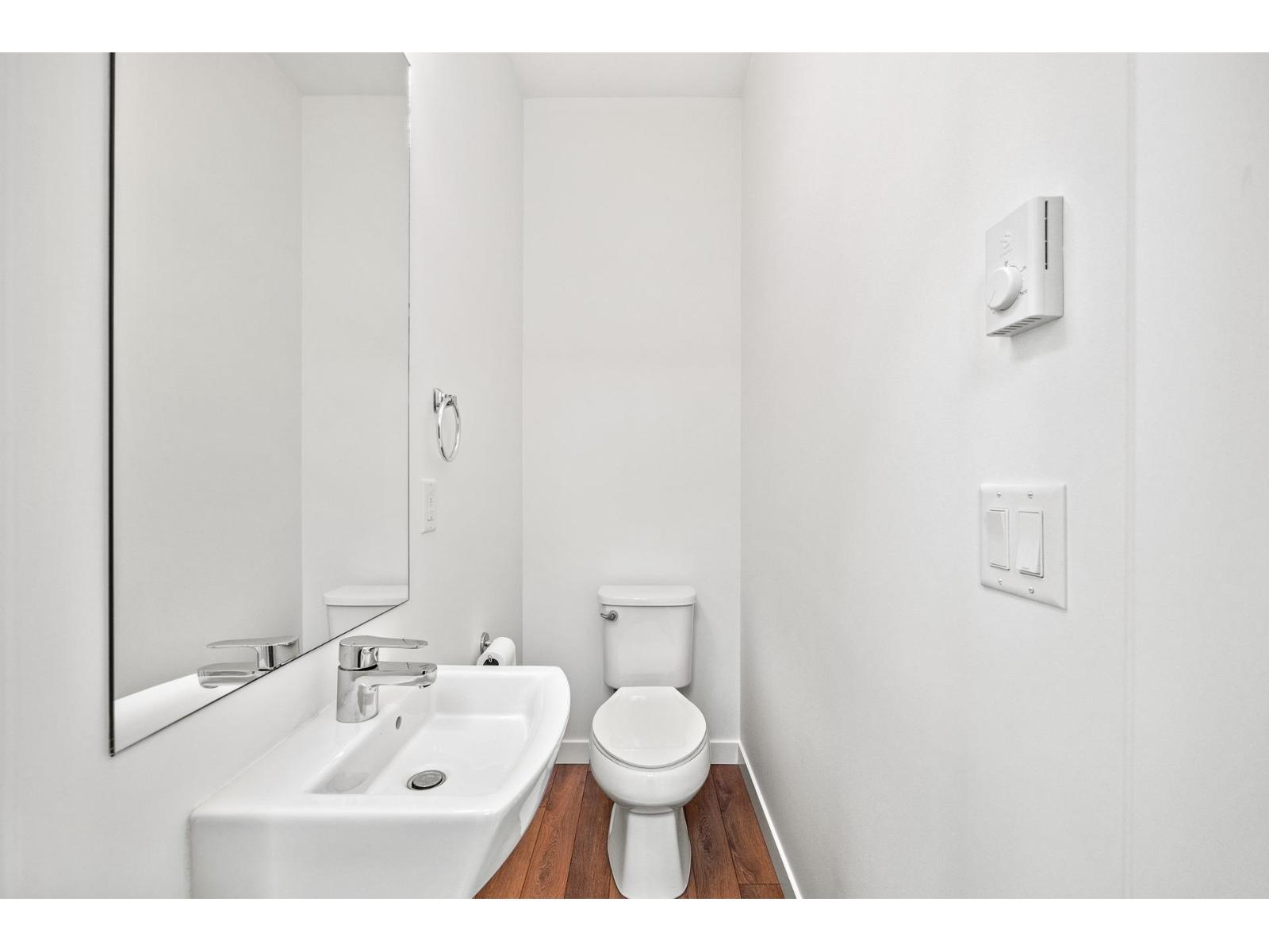 33 16260 23A AVENUE, Surrey