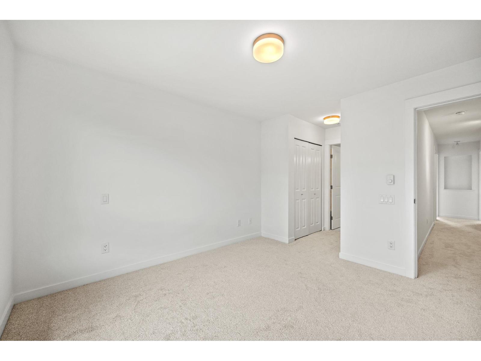 33 16260 23A AVENUE, Surrey