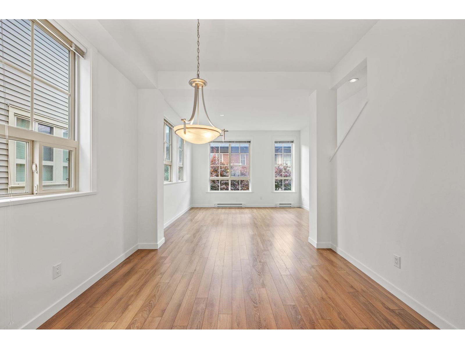 33 16260 23A AVENUE, Surrey