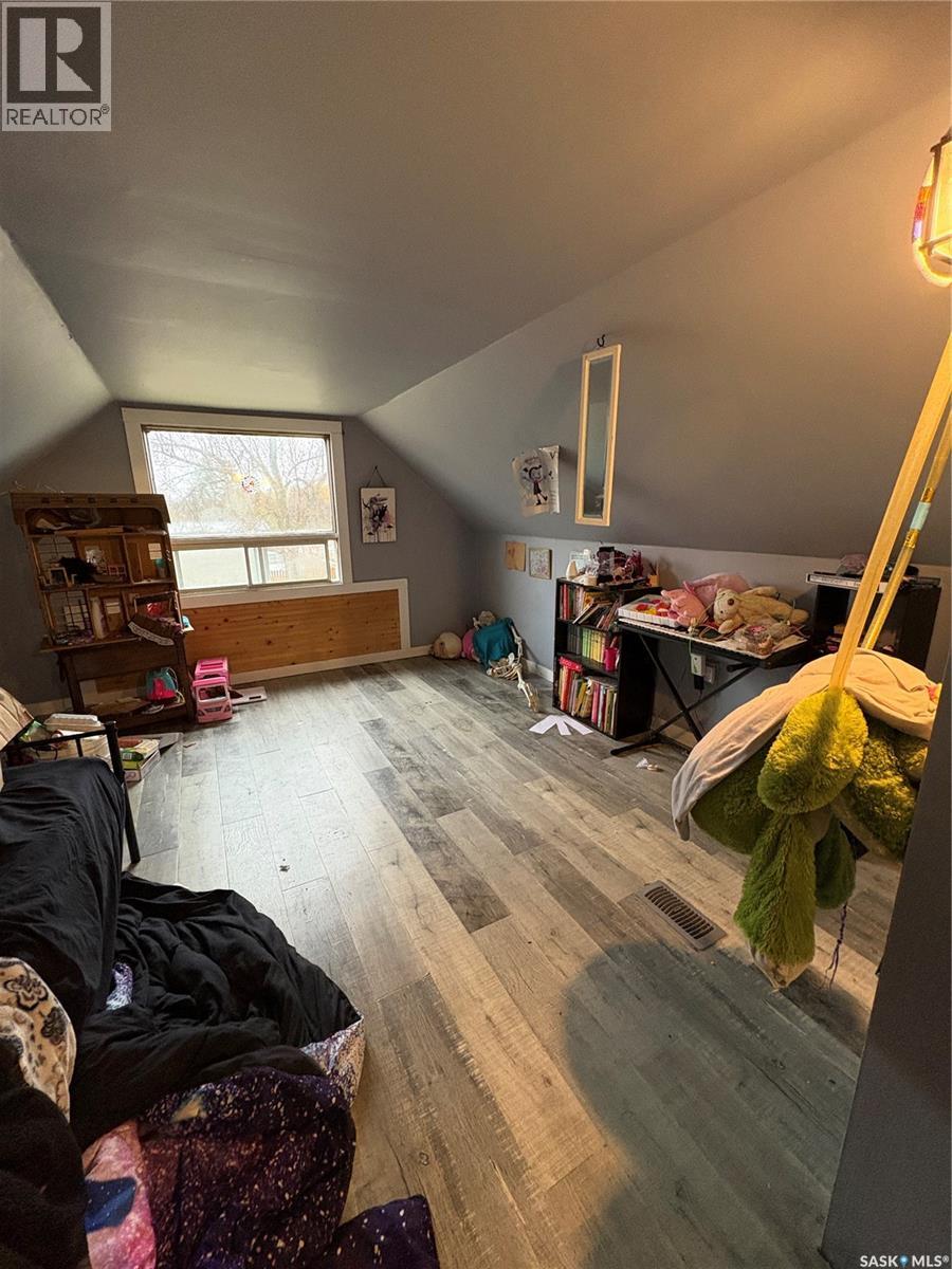 163 Duncan STREET W - 13