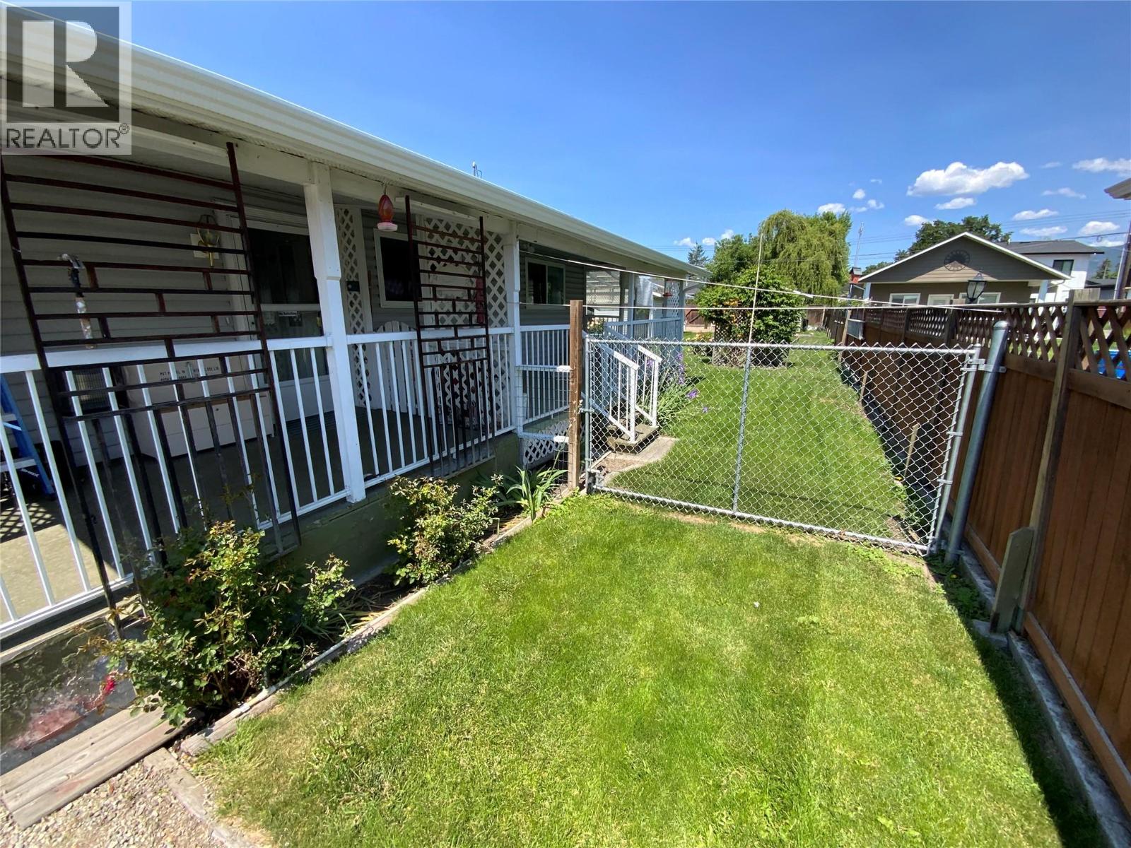 449 Conklin Avenue, Penticton