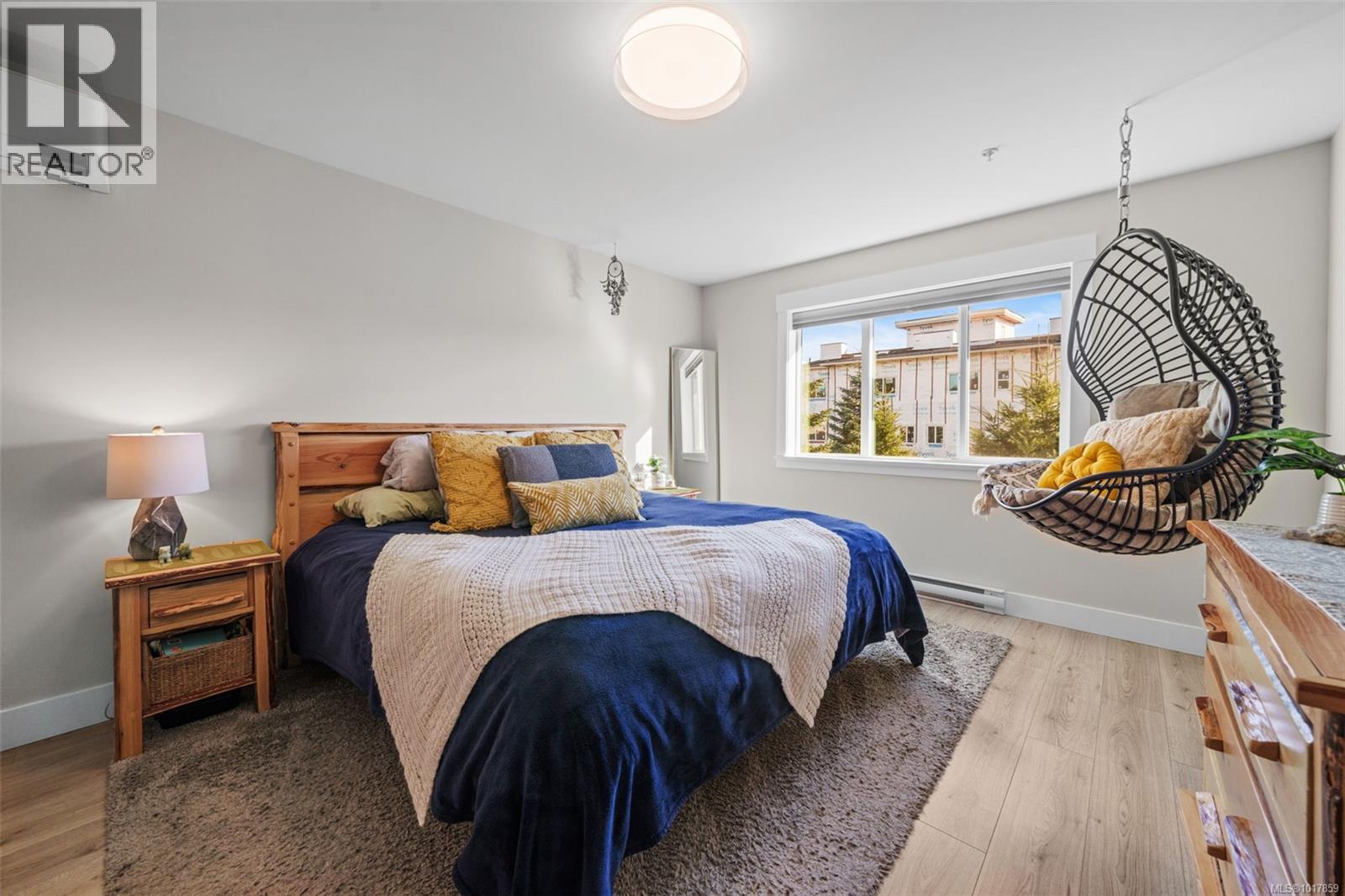 6541 Noblewood Place, Sooke
