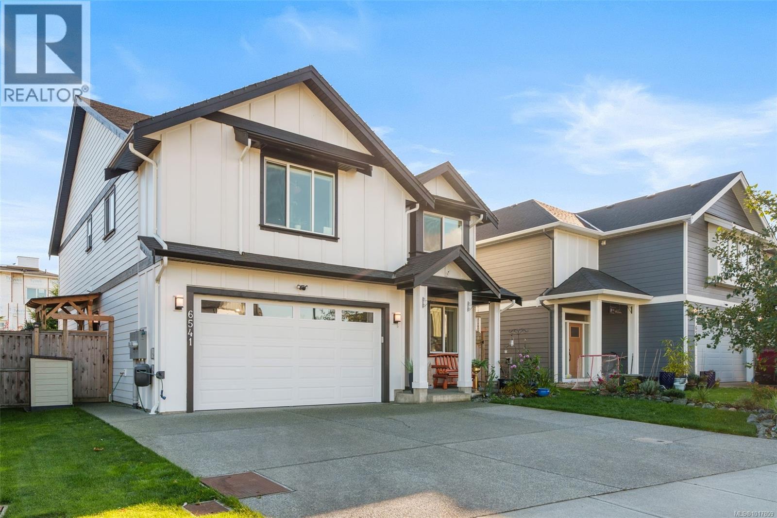 6541 Noblewood Place, Sooke