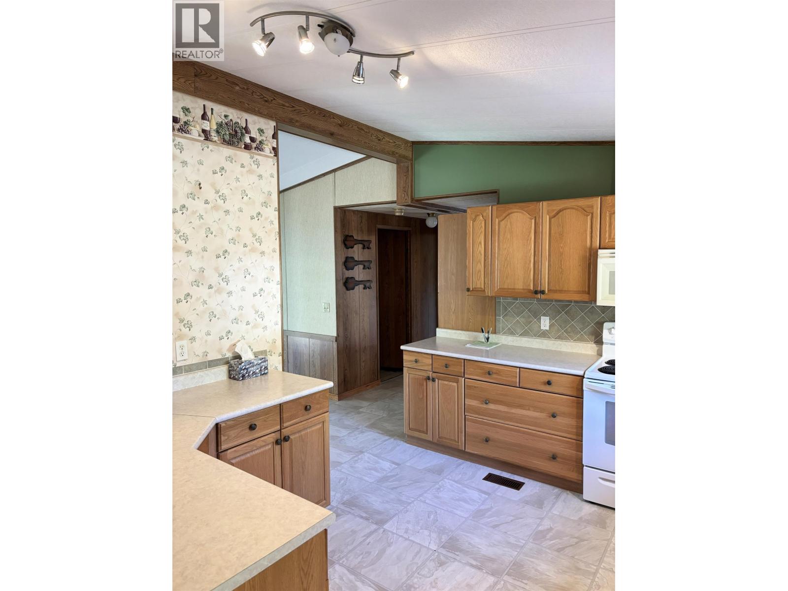 20655 HOSSACK Road, Burns Lake