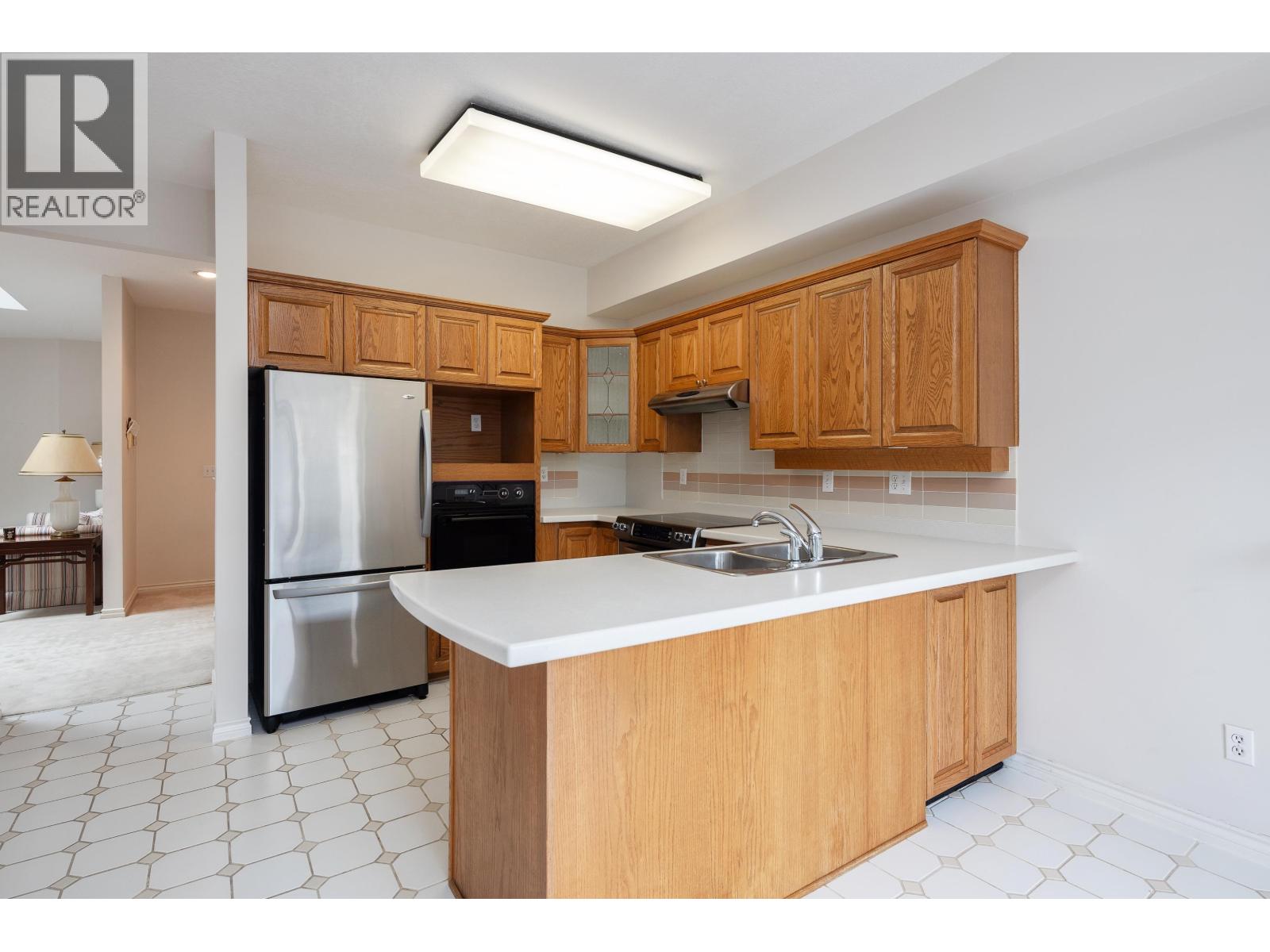 #20-9311 DAYTON Avenue, Richmond