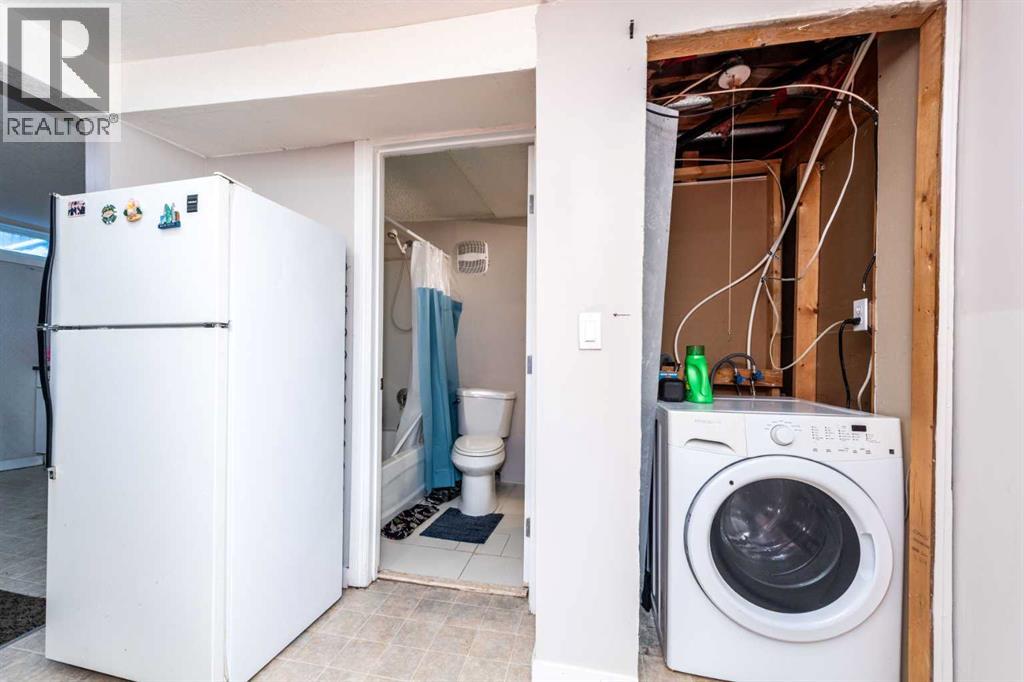 Single Family House for Sale in  Castleridge Way NE Castleridge Calgary 