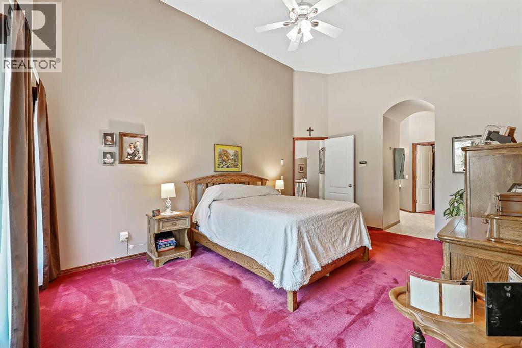Single Family House Bungalow for Sale in  Douglasview Road SE Douglasdale/Glen Calgary 