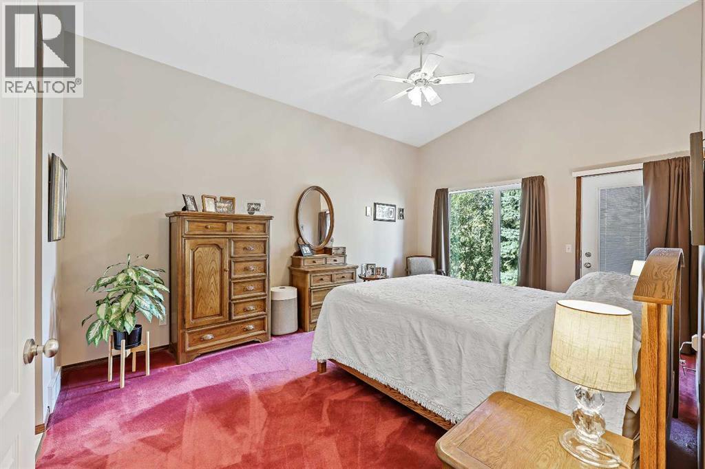 Single Family House Bungalow for Sale in  Douglasview Road SE Douglasdale/Glen Calgary 