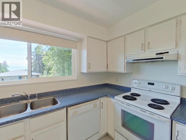 3638 STRATHCONA AVE, Powell River