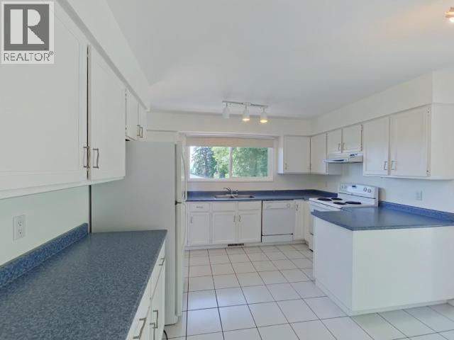 3638 STRATHCONA AVE, Powell River