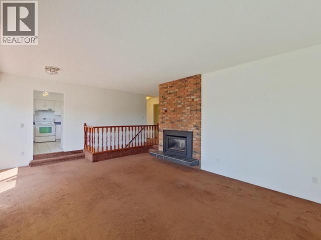 3638 STRATHCONA AVE, Powell River