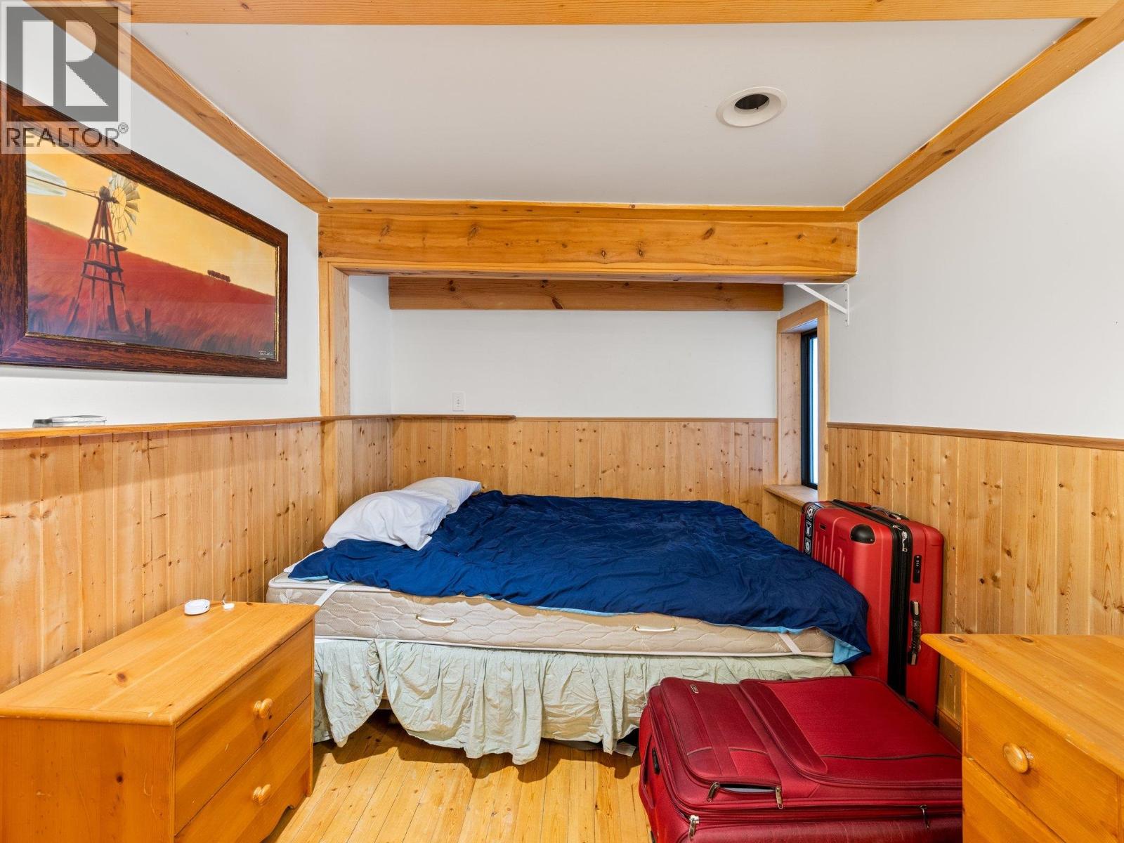 9539 EMERALD DRIVE, Whistler