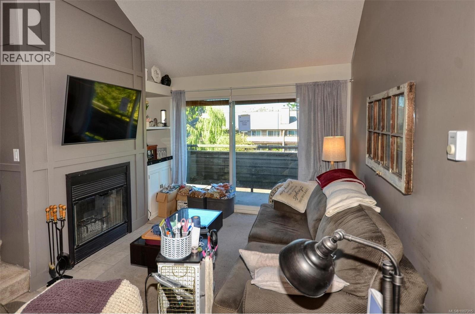 308 3225 Alder St, Victoria