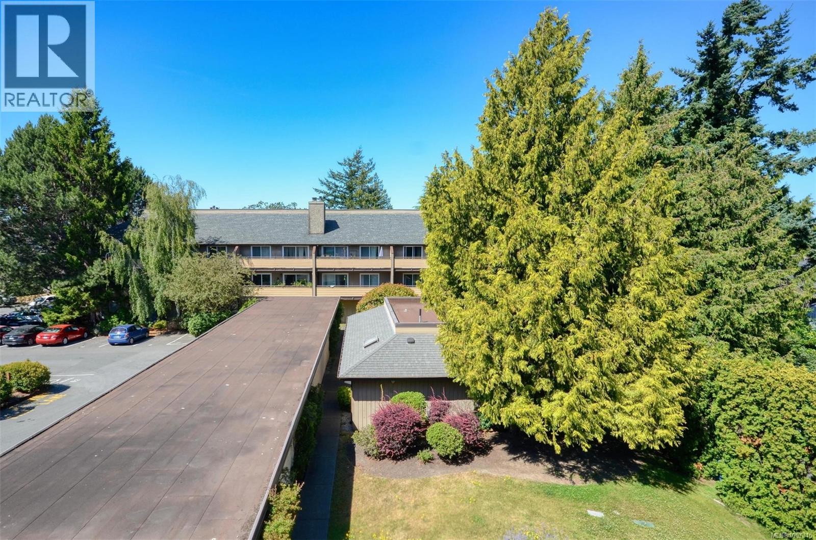 308 3225 Alder St, Victoria