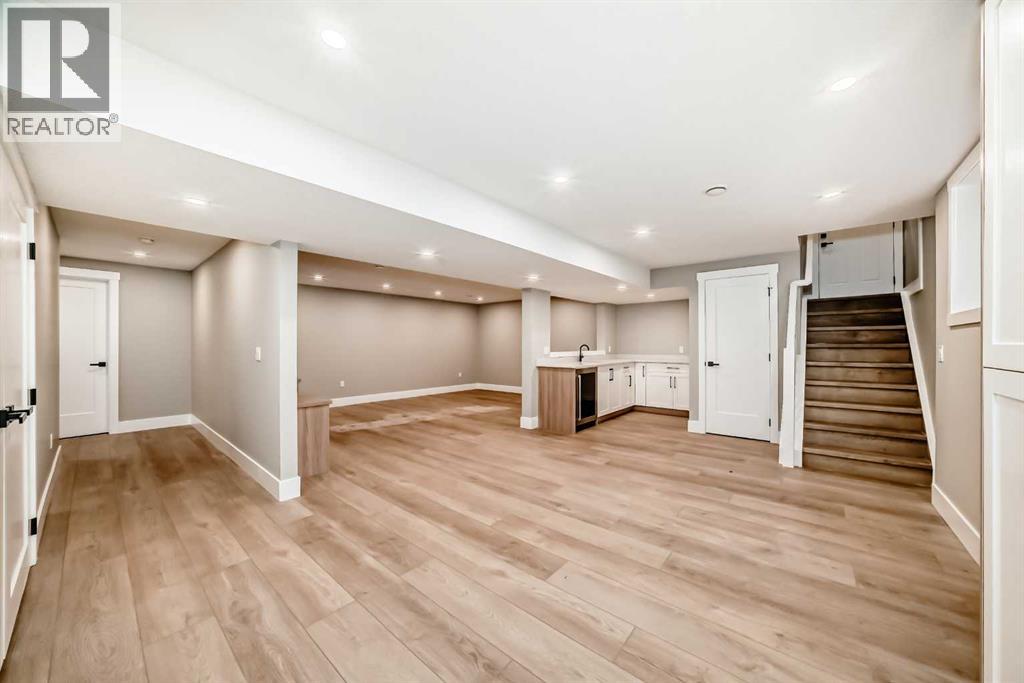 Single Family House Bungalow for Sale in  Lake Wapta Road SE Lake Bonavista Calgary 
