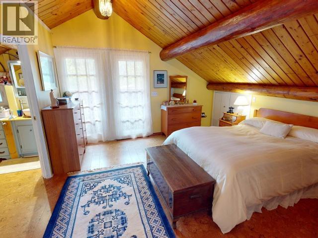 4304 SANDERSON ROAD, Texada Island