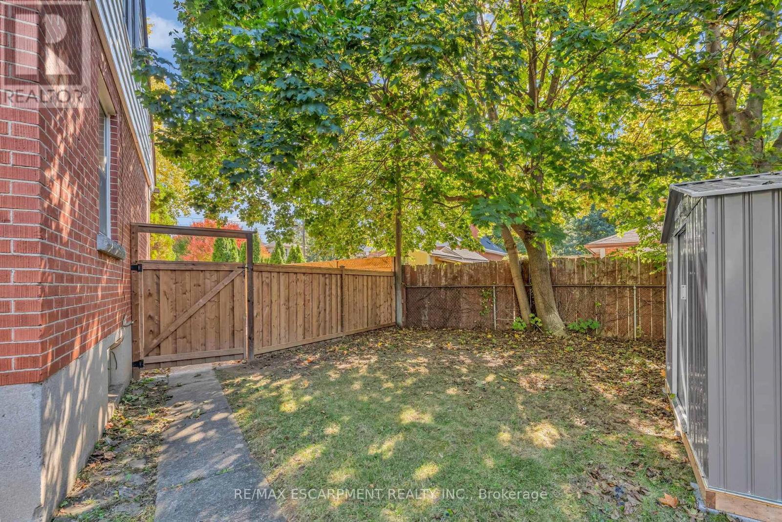 Single Family House for Sale in  ELAINE COURT Hamilton (Rosedale) 