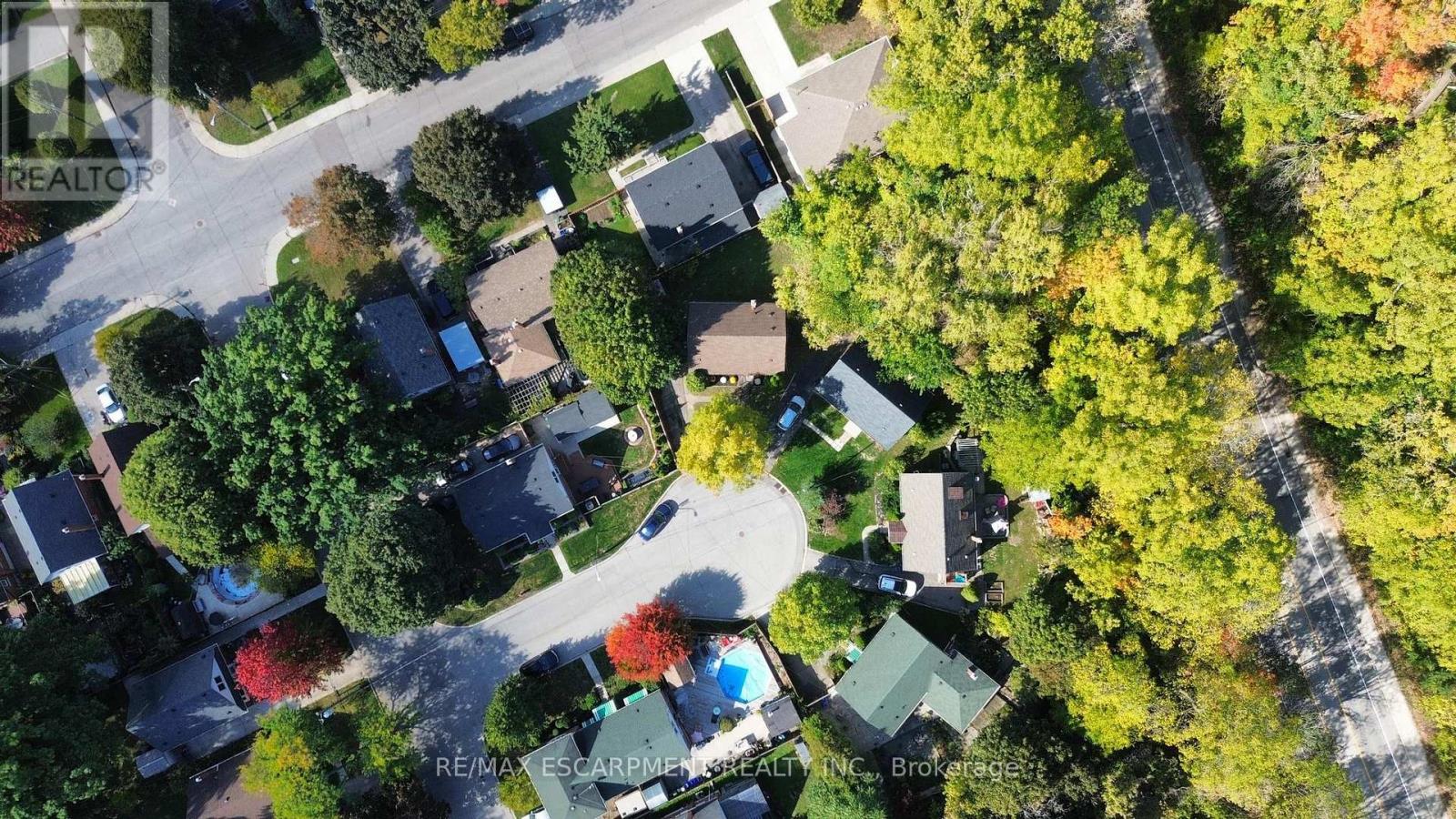 Single Family House for Sale in  ELAINE COURT Hamilton (Rosedale) 