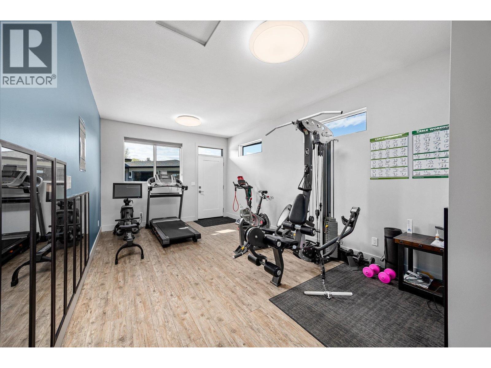 7260 Highway 6, Coldstream