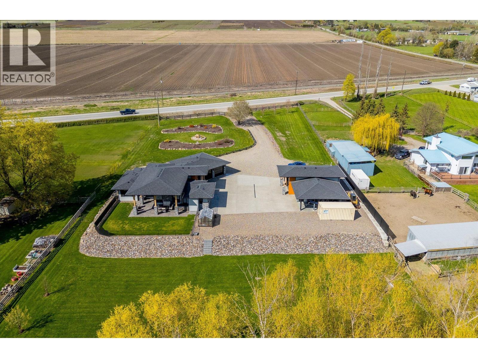 7260 Highway 6, Coldstream