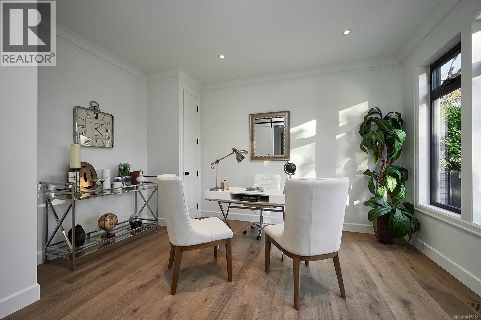 2314 Windsor Rd, Oak Bay