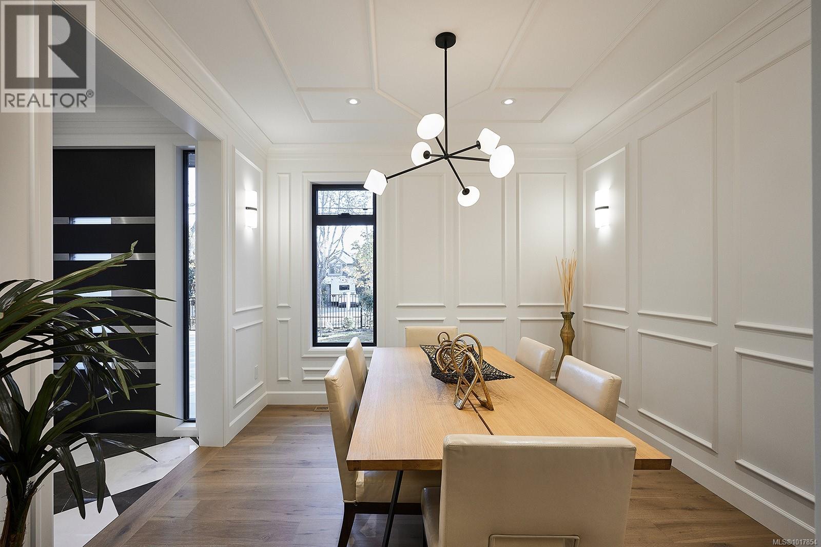 2314 Windsor Rd, Oak Bay