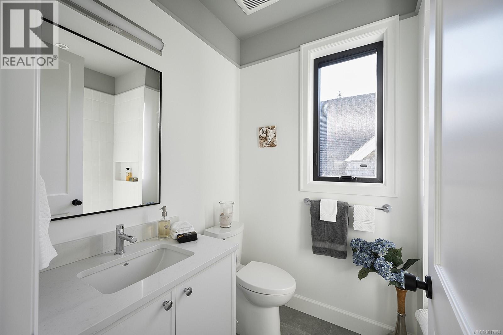 2314 Windsor Rd, Oak Bay