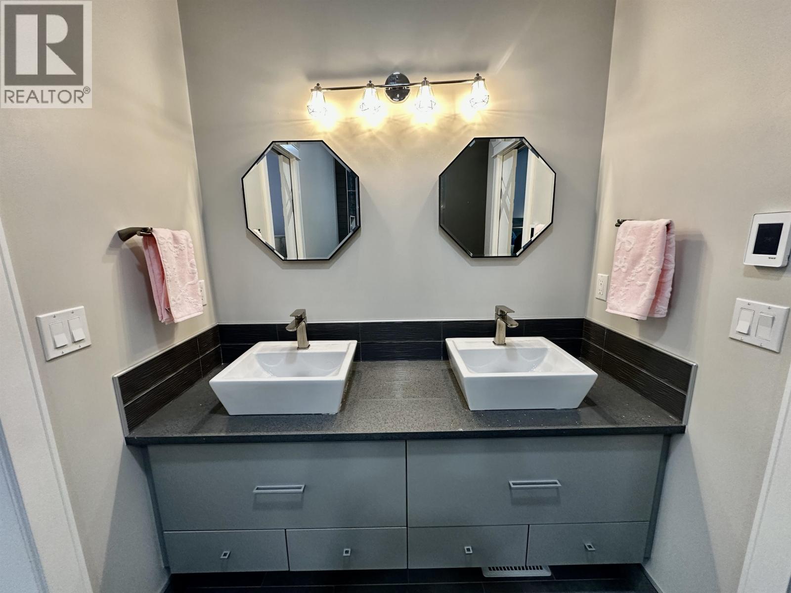 8304 81 STREET, Fort St. John