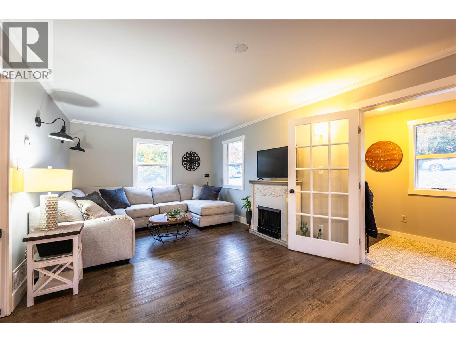 2102 Falls Street, Nelson