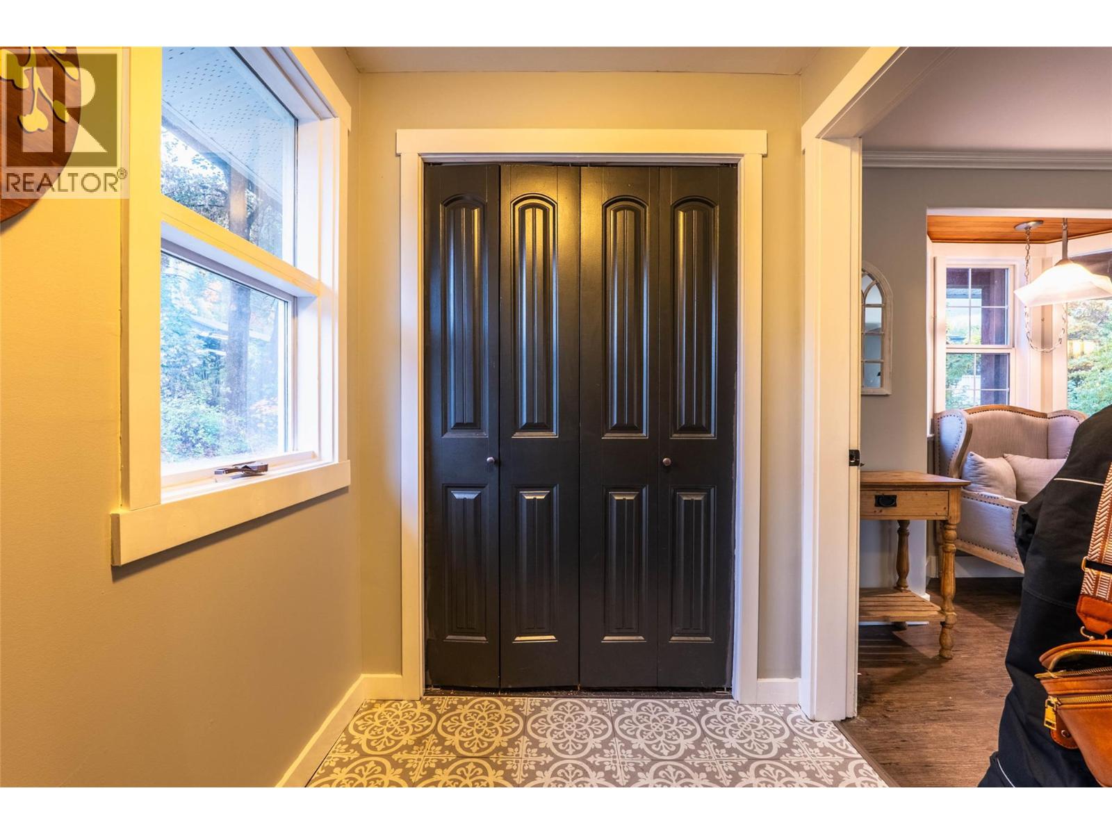 2102 Falls Street, Nelson