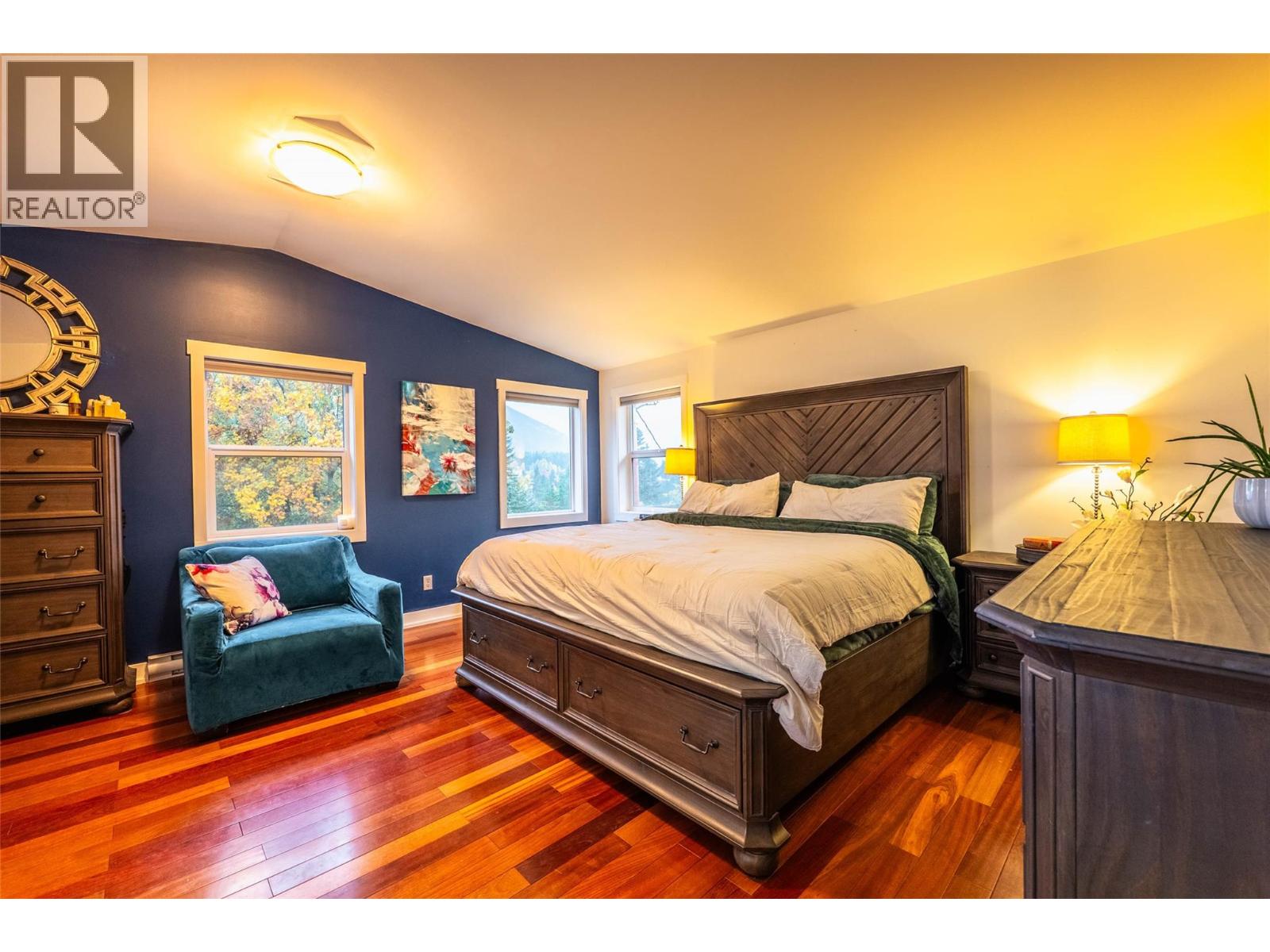 2102 Falls Street, Nelson