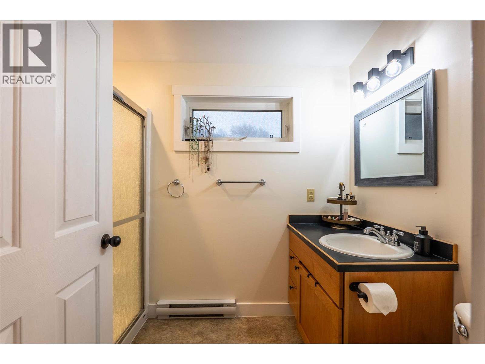 2102 Falls Street, Nelson