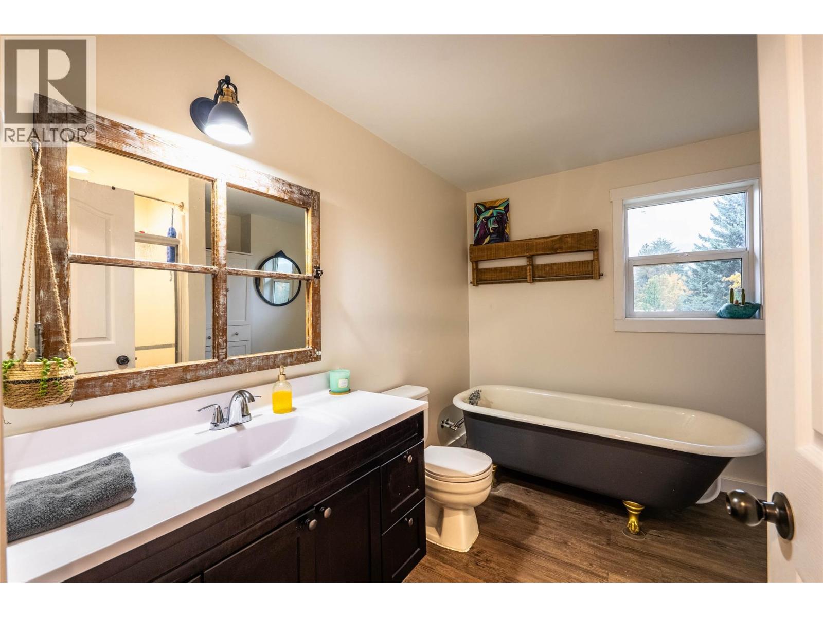 2102 Falls Street, Nelson