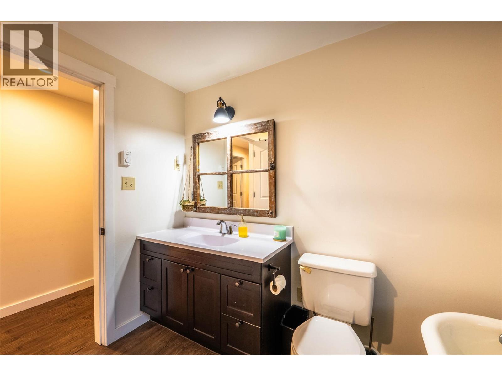 2102 Falls Street, Nelson