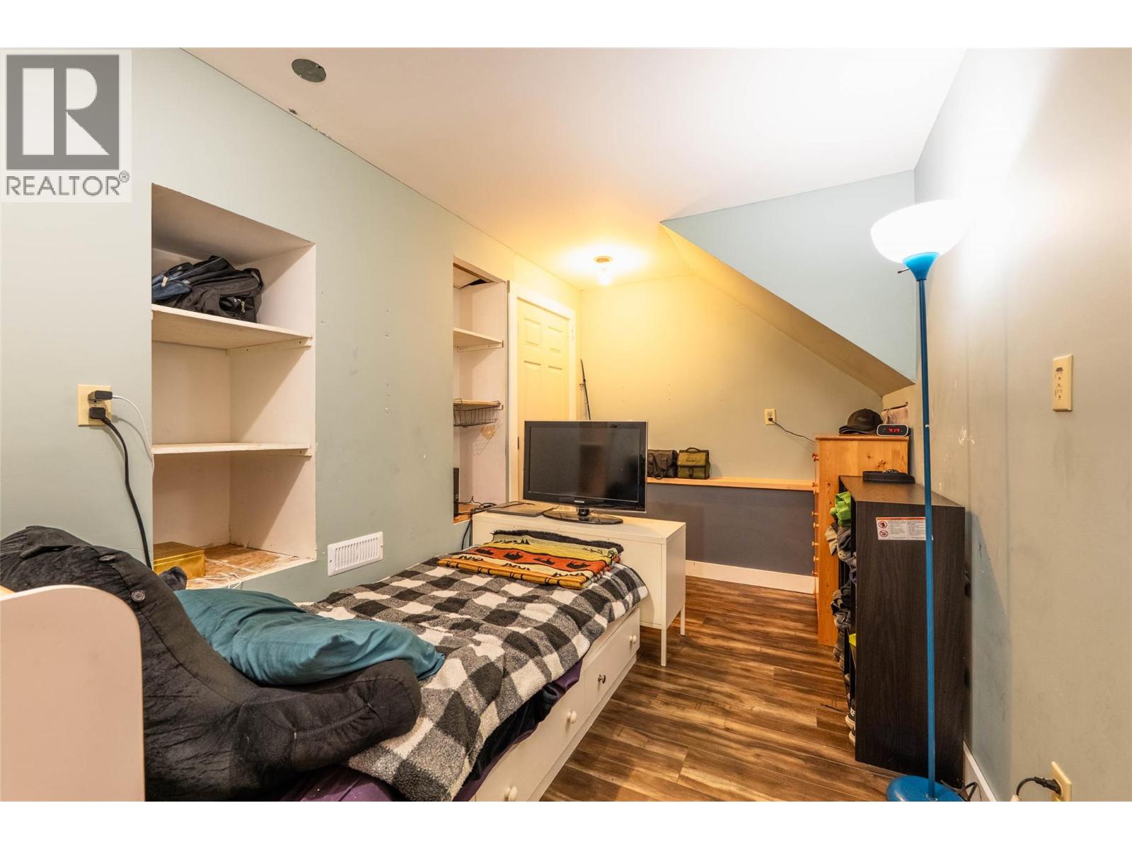 2102 Falls Street, Nelson