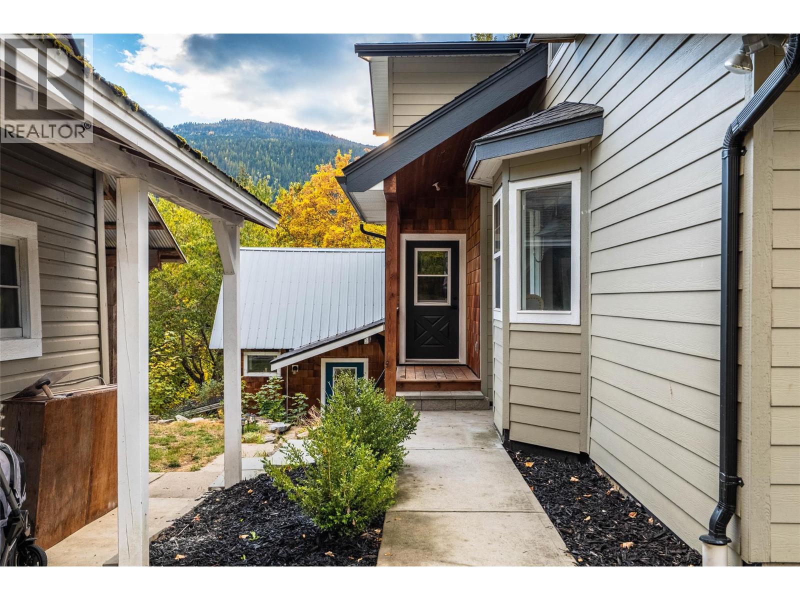 2102 Falls Street, Nelson