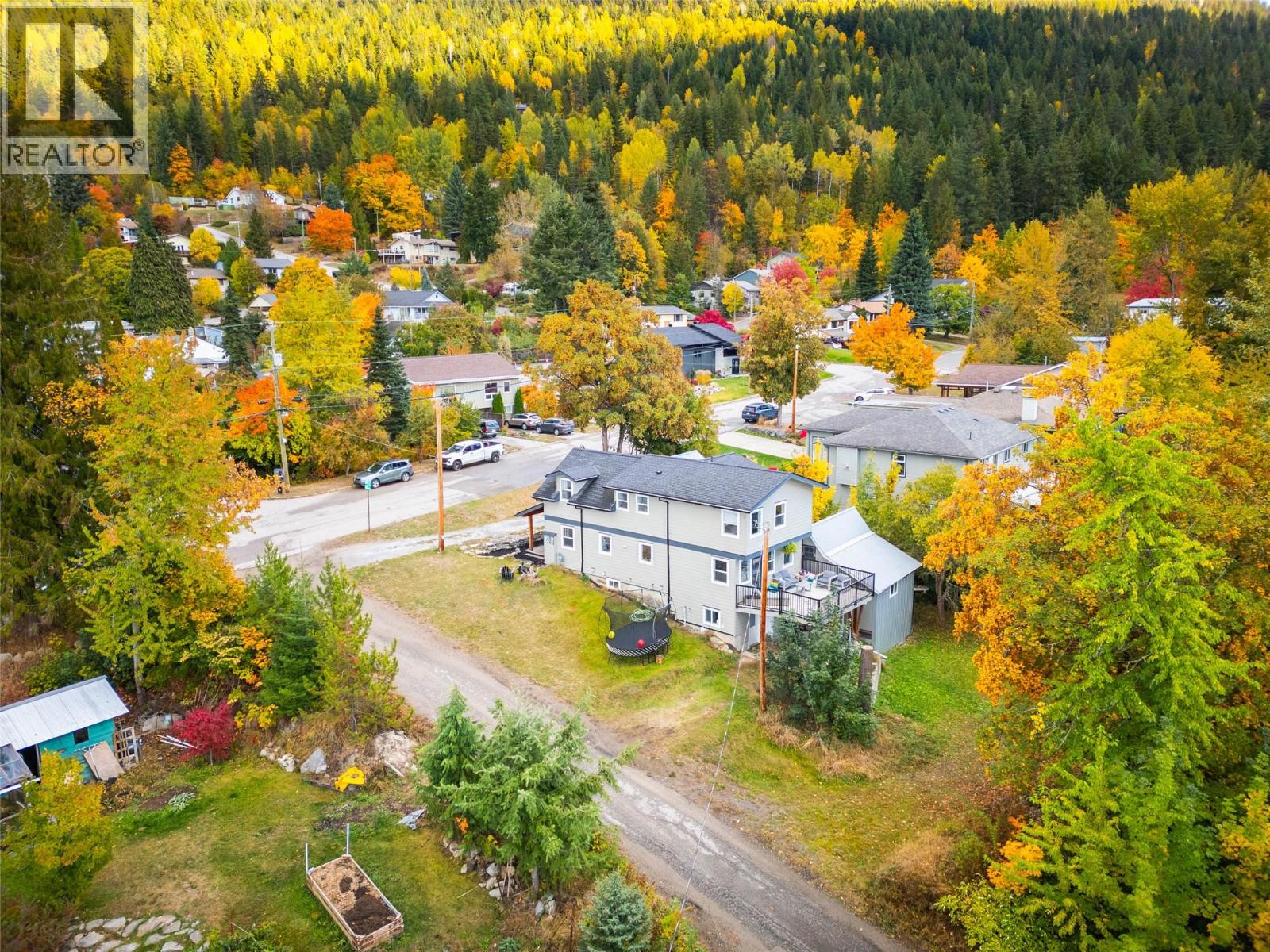 2102 Falls Street, Nelson