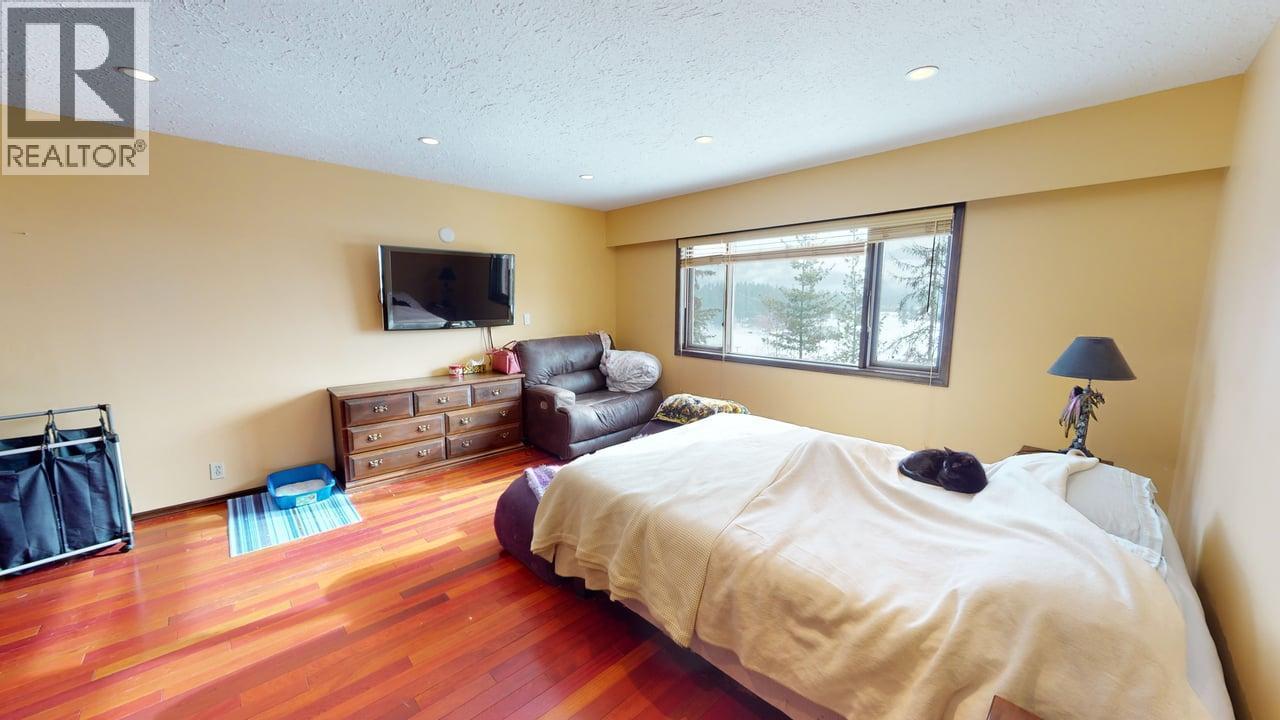 2545 6 Highway, Lumby