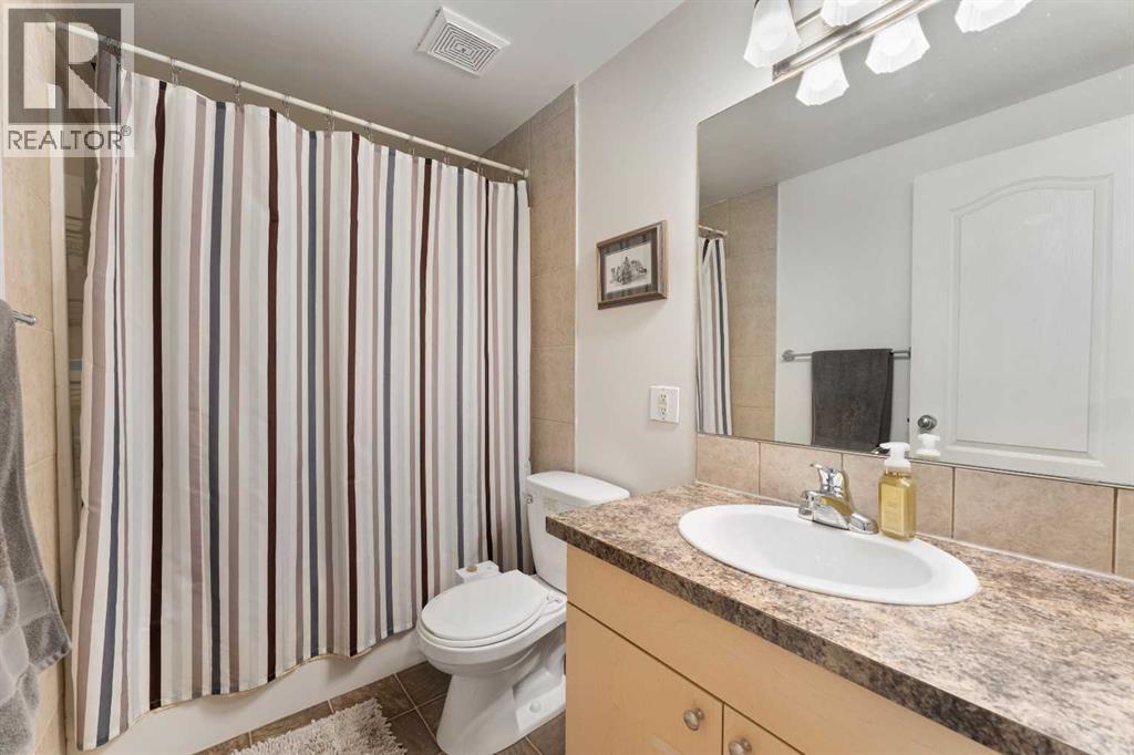 Single Family House for Sale in  Woodborough Terrace SW Woodbine Calgary 