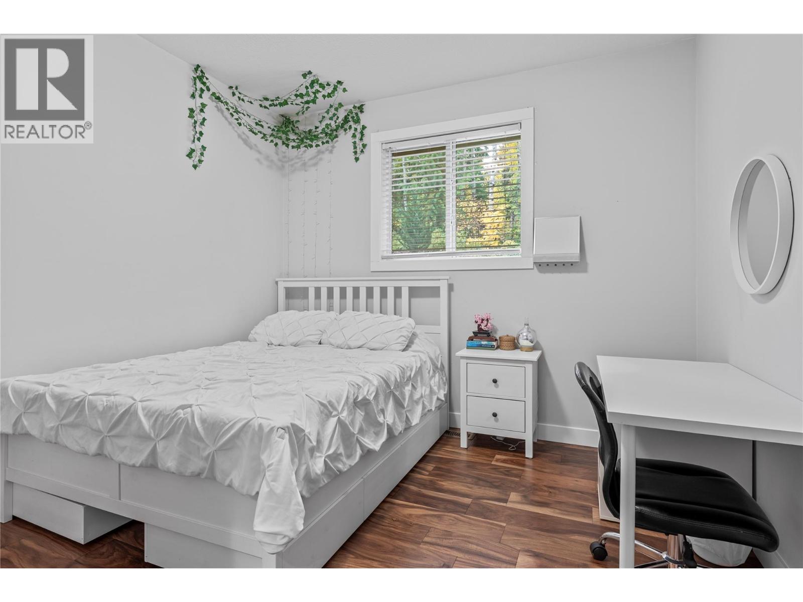 14 1581 20 Street Northeast, Salmon Arm