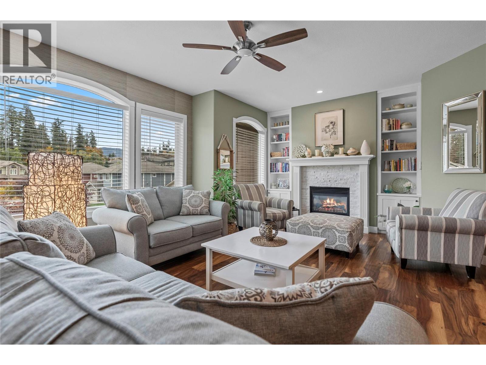 14 1581 20 Street Northeast, Salmon Arm