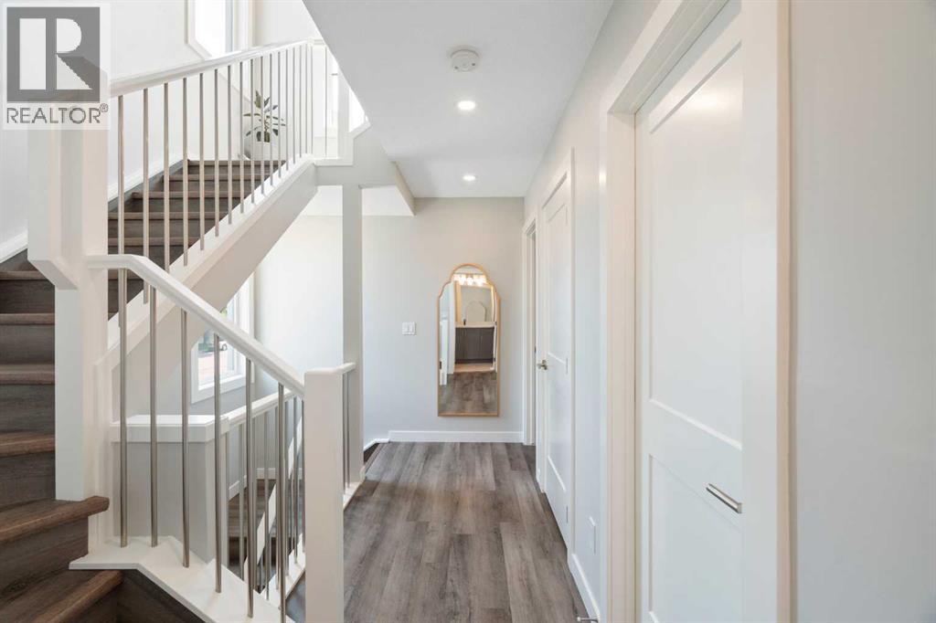 Single Family House for Sale in    Avenue NE Tuxedo Park Calgary 