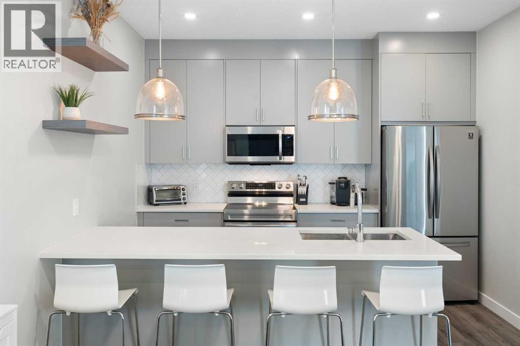 Single Family House for Sale in    Avenue NE Tuxedo Park Calgary 