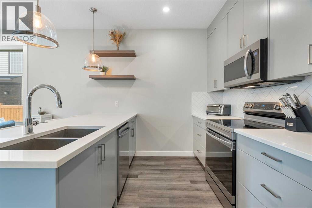 Single Family House for Sale in    Avenue NE Tuxedo Park Calgary 